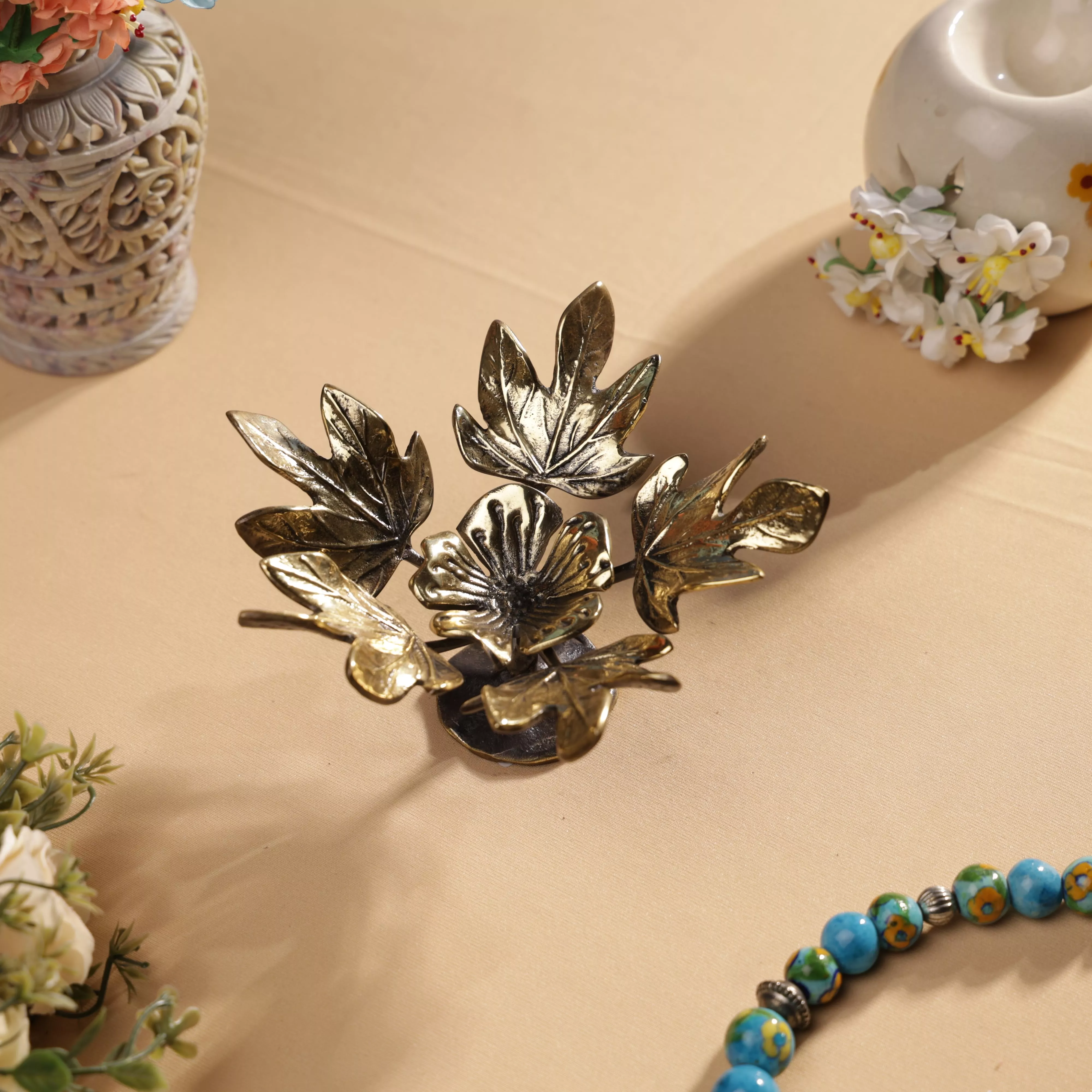 Antique Finish Brass Flower With Maple Leaves Table Decor