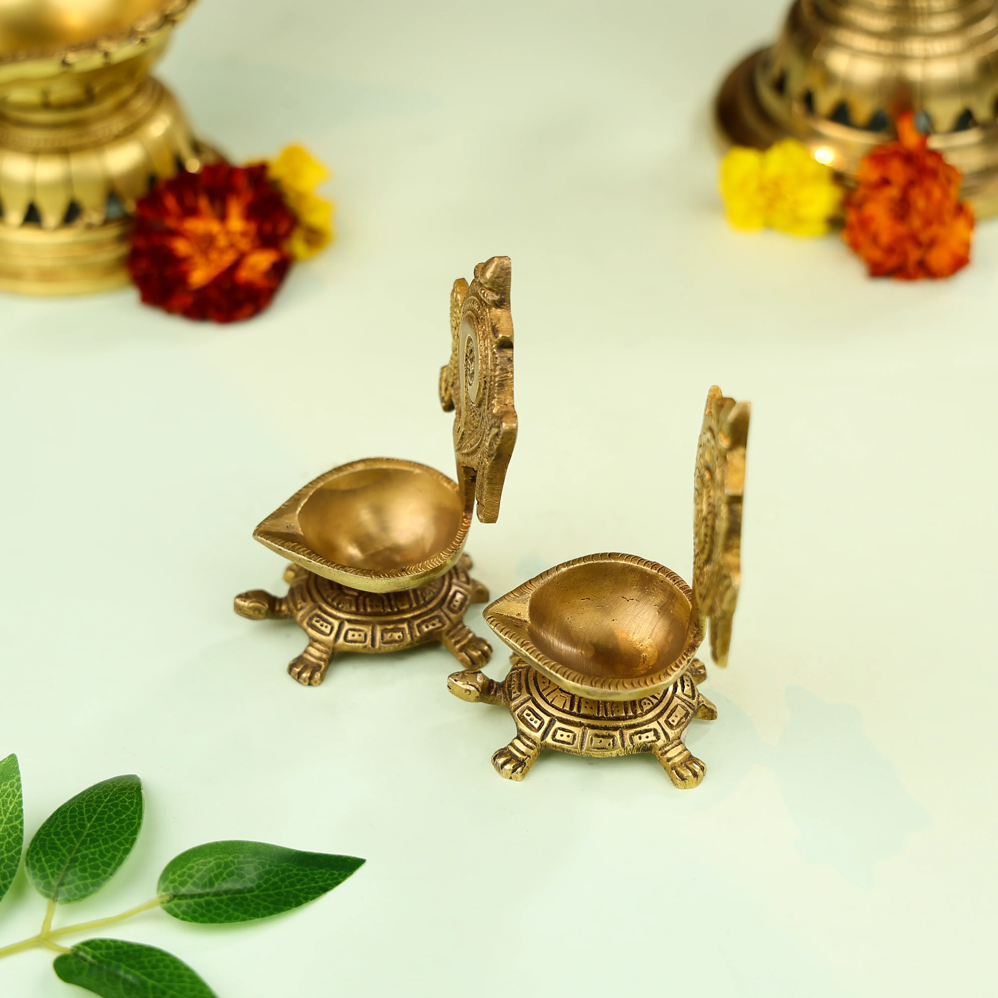 4" Brass Shankh & Chakra Diya Set - Image 2